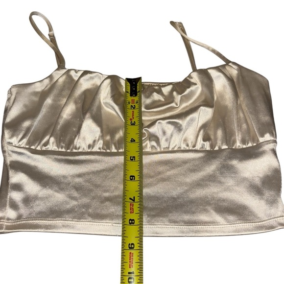 Divided H & M Satin Ruched Cami Crop Top Size Small - Picture 4 of 7